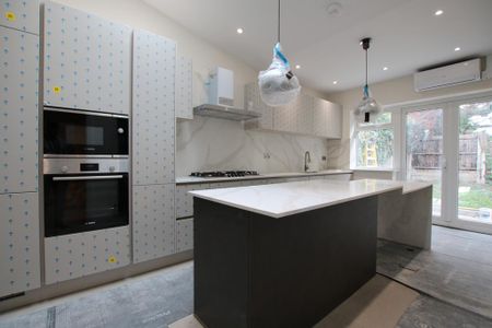 3 bedroom flat share to rent - Photo 5