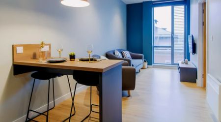 Stylish studio near Sheffield Crown Court - Photo 3