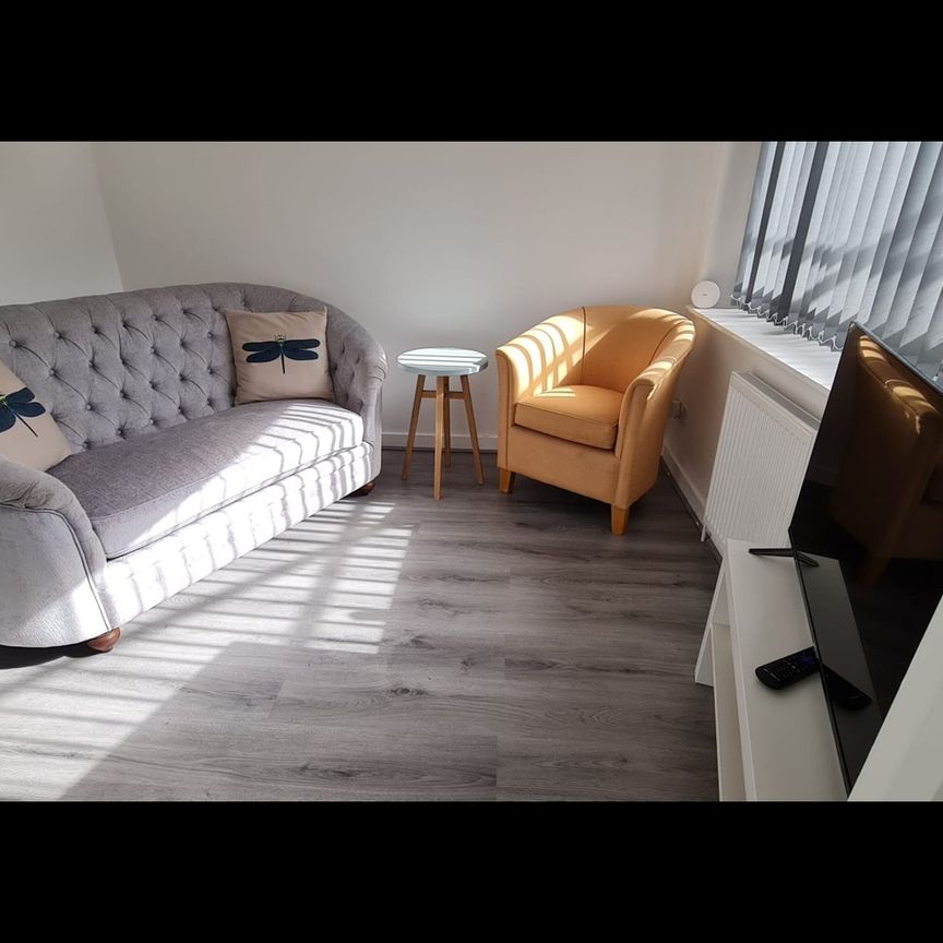 Room in a Shared House, Air Balloon Road, BS5 - Photo 1