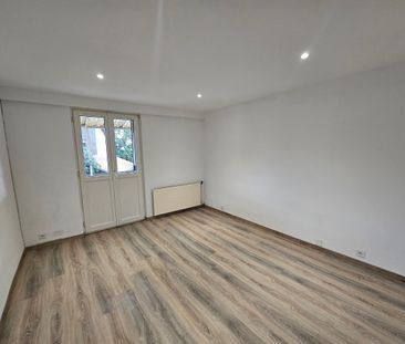 RARE ! Appartement de 280 m2 avec jardin ! - Foto 2