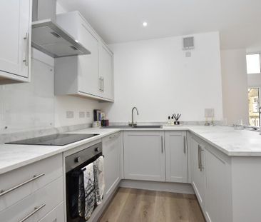 2 bedroom apartment to rent - Photo 5