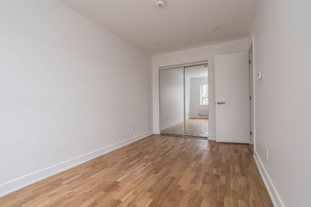 39 Riverwood Parkway - Photo 3