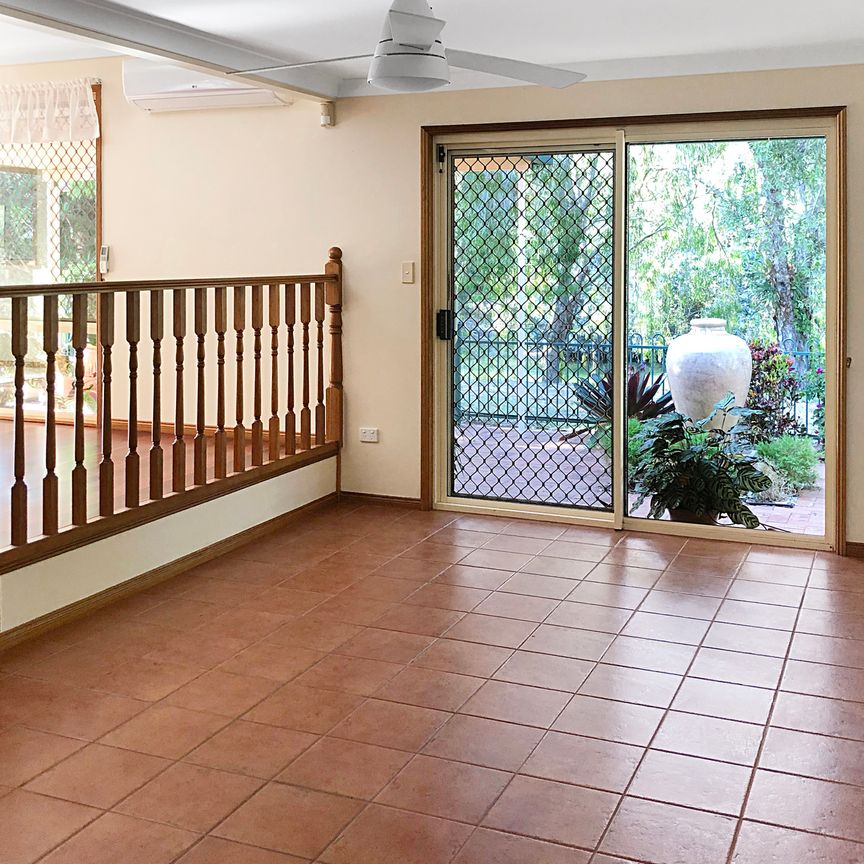 15 Anembo Drive, - Photo 1