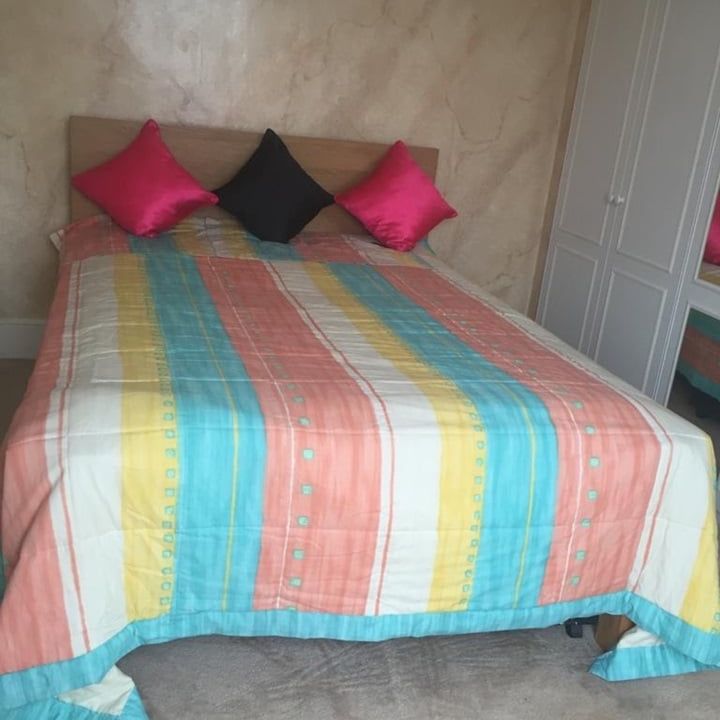 4 Bed Flat, Ilford Lane, IG1 - Photo 1