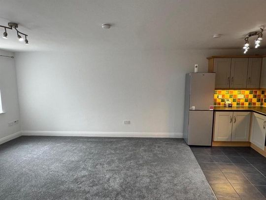 6 Lancasterian Court, Carrickfergus, BT38 7FF - Photo 1