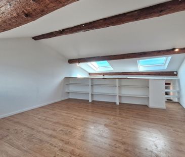 A LOUER APPARTEMENT TERRASSE RARE CENTRE LAPALME - Photo 6