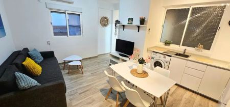 Alquiler de piso en CL Armengual De La Mota - Photo 5