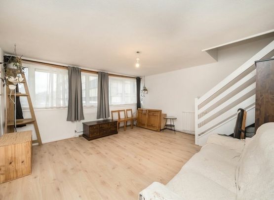 Pelican Estate - Photo 1