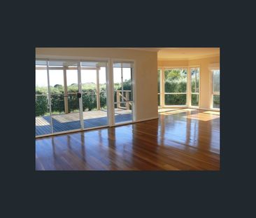 Grand Views, Premium Living - Photo 4