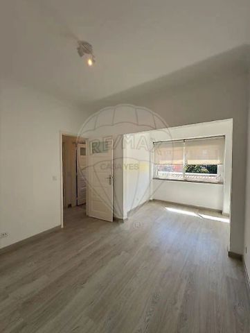 Apartment T2 in Falagueira - Venda Nova, Amadora - Photo 5