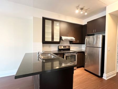 For Lease - 111 Upper Duke Crescent Unit# 405, Markham, Ontario - Photo 3