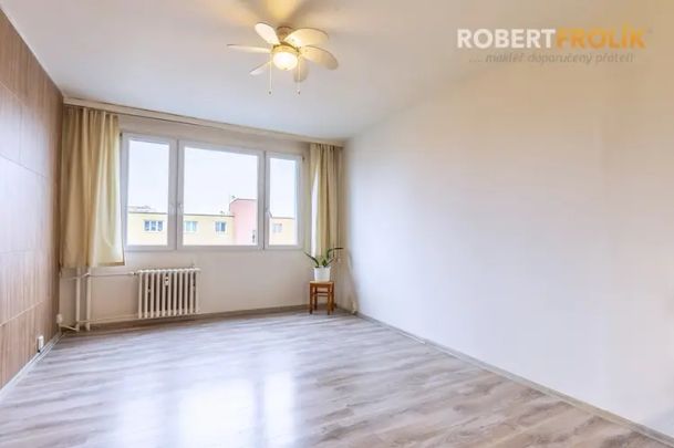 Nezařízené 1+kk - P10, Jabloňová - Photo 1