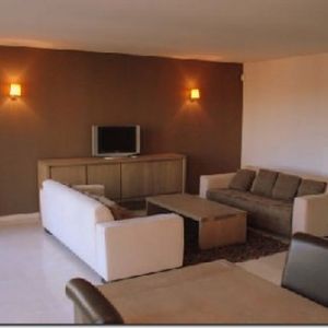 WOLUWE ST. PIERRE : APPARTEMENT MEUBLE 2 CHAMBRES + TERRASSES - Woluwé-saint-pierre - Foto 2