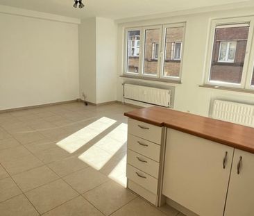 Appartement te huur - Foto 4