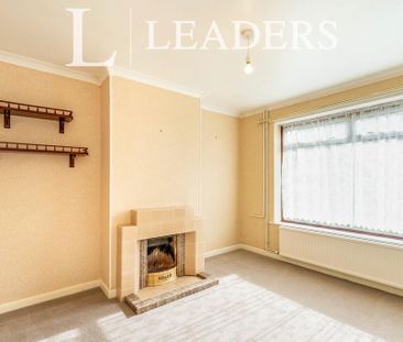 3 bedroom semi-detached house to rent - Photo 6