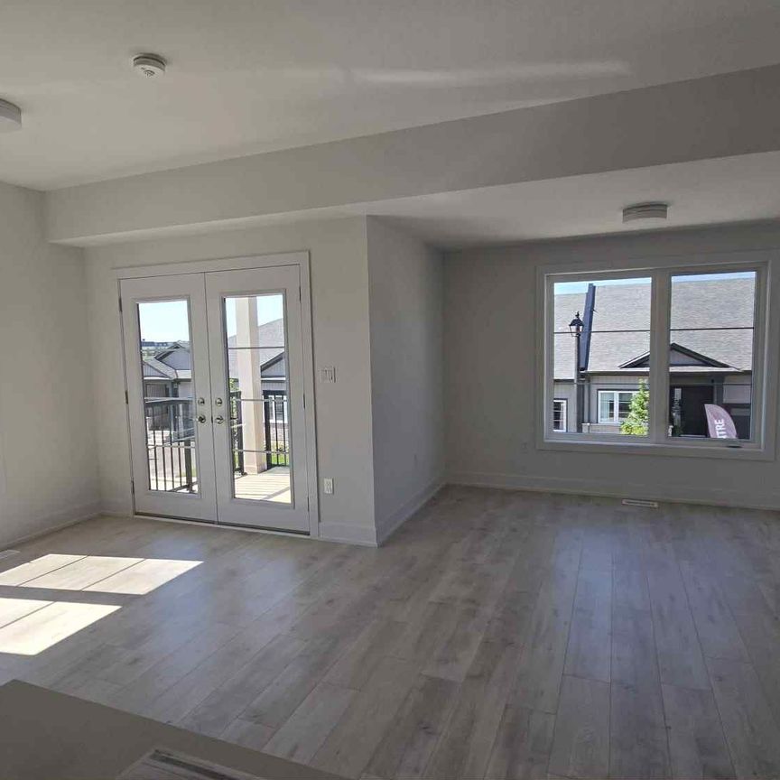 For Lease - 79 Cygnet Drive, Stratford, Ontario - Photo 1