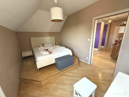 Charmante Balkonwohnung mit TG-Platz in herrlicher Ruhelage! Wohnen, wo andere spazieren gehen! - Photo 2