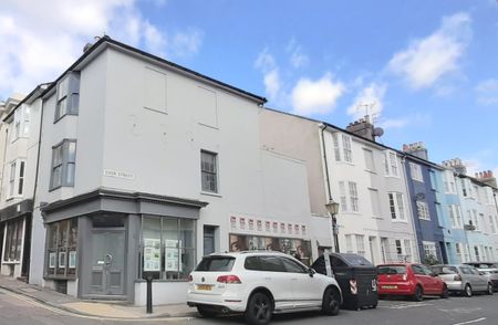 Gloucester Road - Photo 5
