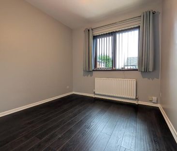 Upper Malone Park, Belfast, BT9 6PP - Photo 4