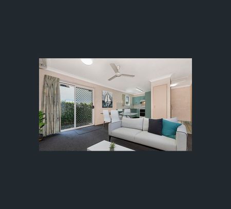 2/29 Queens Road, Railway Estate, Qld 4810 - Photo 3