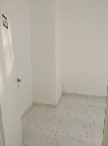 Studio/Γκαρσονιέρα για ενοικίαση Σκεπάρνη (Αμπελόκηποι) - Photo 5
