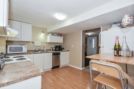 86 University Ave W, Guelph - Photo 3