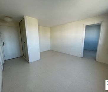 Location Appartement 2 pièces 36m² - Photo 2