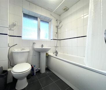 3 bedroom detached house to rent - Photo 6