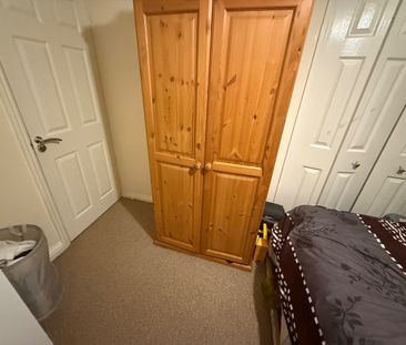 Room in a Shared House, Villiers Close, LU4 - Photo 1