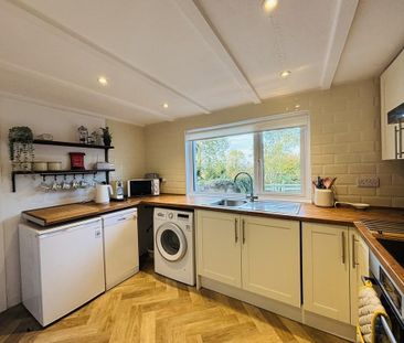 3 bedroom cottage to rent - Photo 6