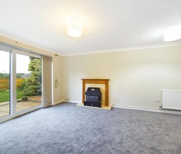 3 bedroom end of terrace house to rent - Photo 2