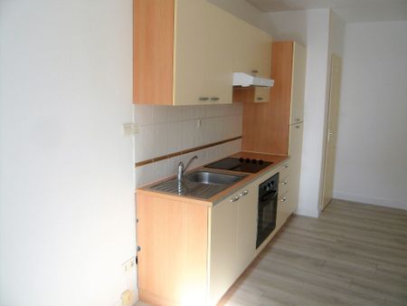 Appartement de 35 m² dans le bourg de Onzain - Photo 3