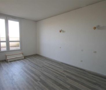 Quartier Plateau St Jean, au 5éme étage avec ascenseur, appartement... - Photo 5