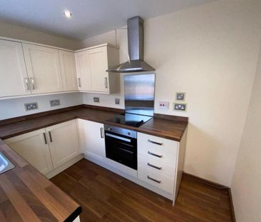 2 bedroom terraced house to rent - Photo 6