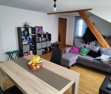 3-room attic apartment with charming wooden elements - Photo 3