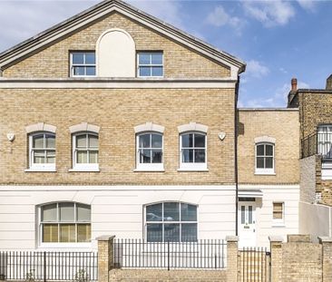 5 bedroom end of terrace house to rent - Photo 1