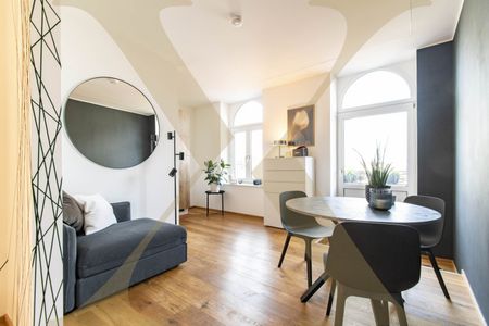 Stilvoll eingerichtete 2-Zimmer-Wohnung mit Balkon am Taubenmarkt an der Landstraße zu vermieten! - Photo 3