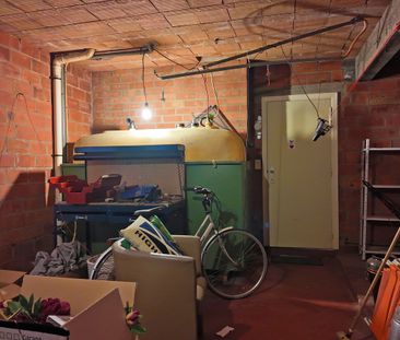 Ruime gezinswoning met grote tuin te huur in Zomergem! - Photo 3