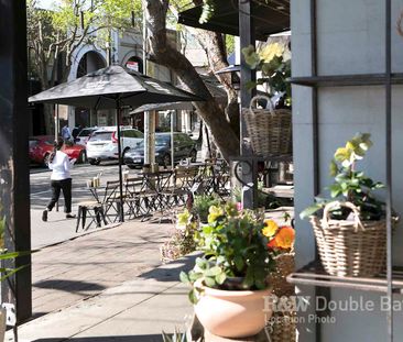 Sophisticated Family Entertainer in Coveted Woollahra Address - Photo 6