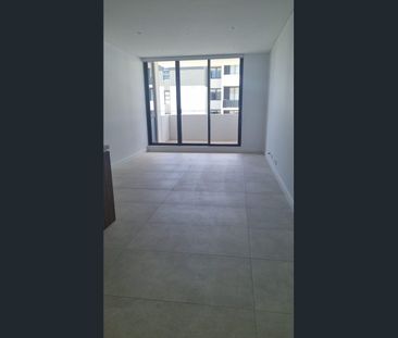 BRAND NEW 1 BEDROOM APARTMENT!!! - Photo 1