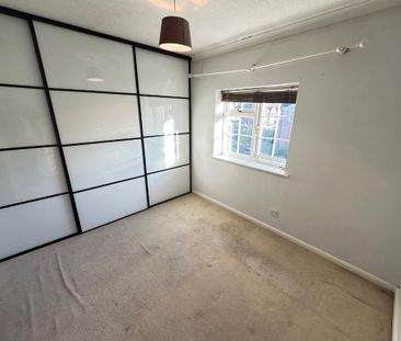 2 bedroom semi-detached house to rent - Photo 2