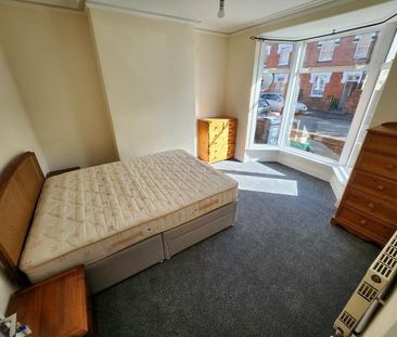 4 bedroom house share to rent - Photo 3