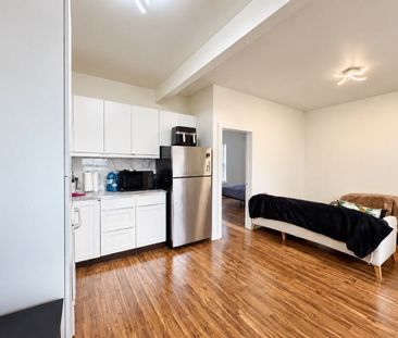 For Lease - 128 Laughton Avenue, Toronto, Ontario - Photo 5