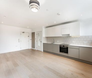 Studio to rent - Photo 3