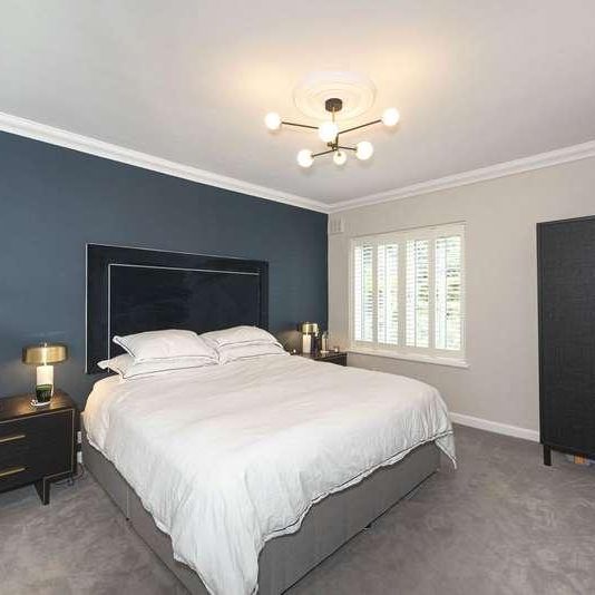 Dinsdale Road, Blackheath, SE3 - Photo 1