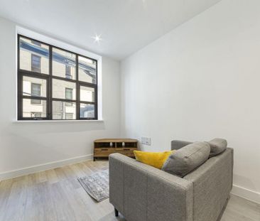 Studio to rent - Photo 3