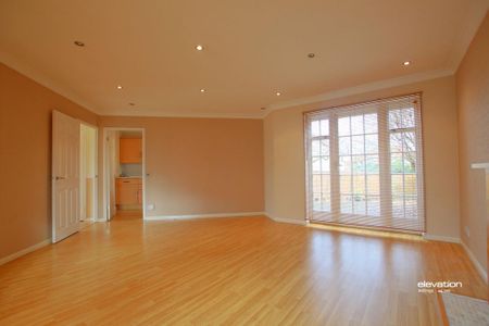 3 bedroom detached house to rent - Photo 2
