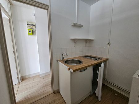 Location Appartement 1 pièce 29m² BESANCON 25000 - Photo 5