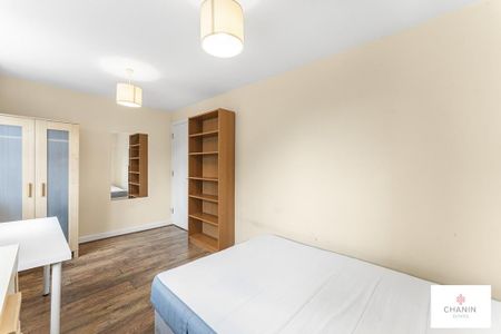 5 bedroom townhouse to rent - Photo 4