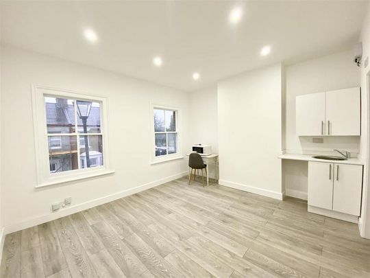 House share to rent - Photo 1